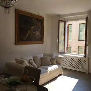 Il Tenore D'oro Centralissimo Appartamento